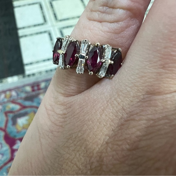 14k Yellow Gold Diamond & Ruby Ring - Picture 4 of 7